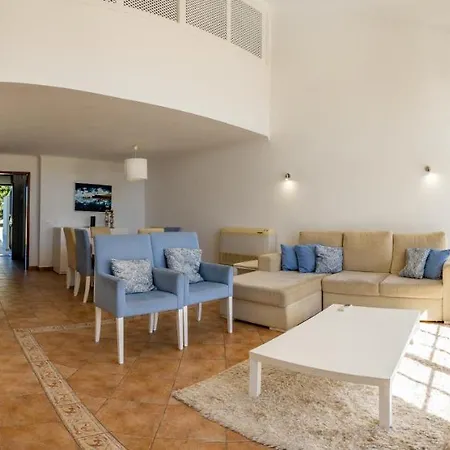 Ponta Grande 4* Αλμπουφέιρα