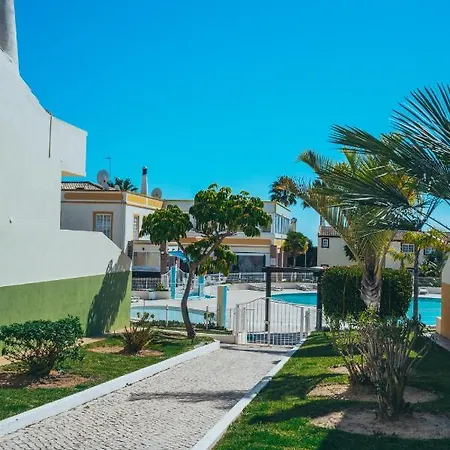 Ponta Grande Sao Rafael By Portugalferias 4*