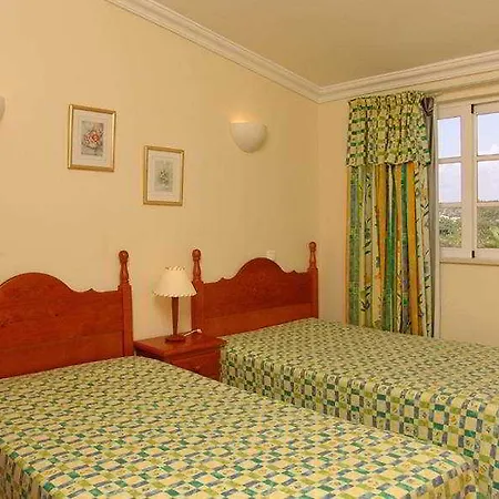 Ponta Grande Feriested 4*