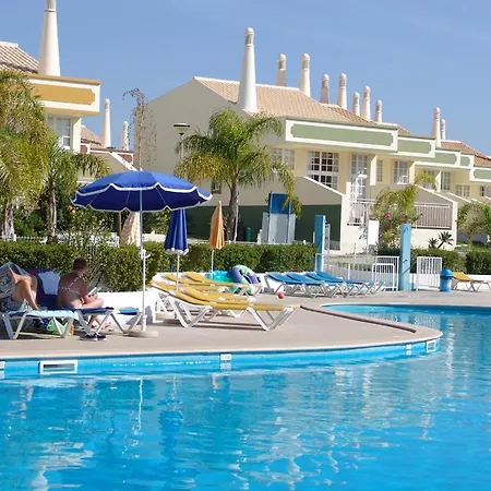 Ponta Grande 호텔 3*