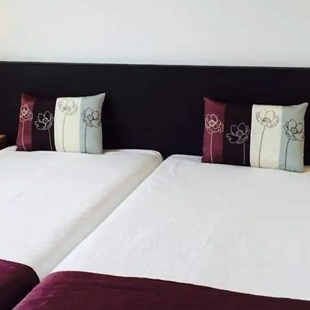 酒店 Ponta Grande 3*